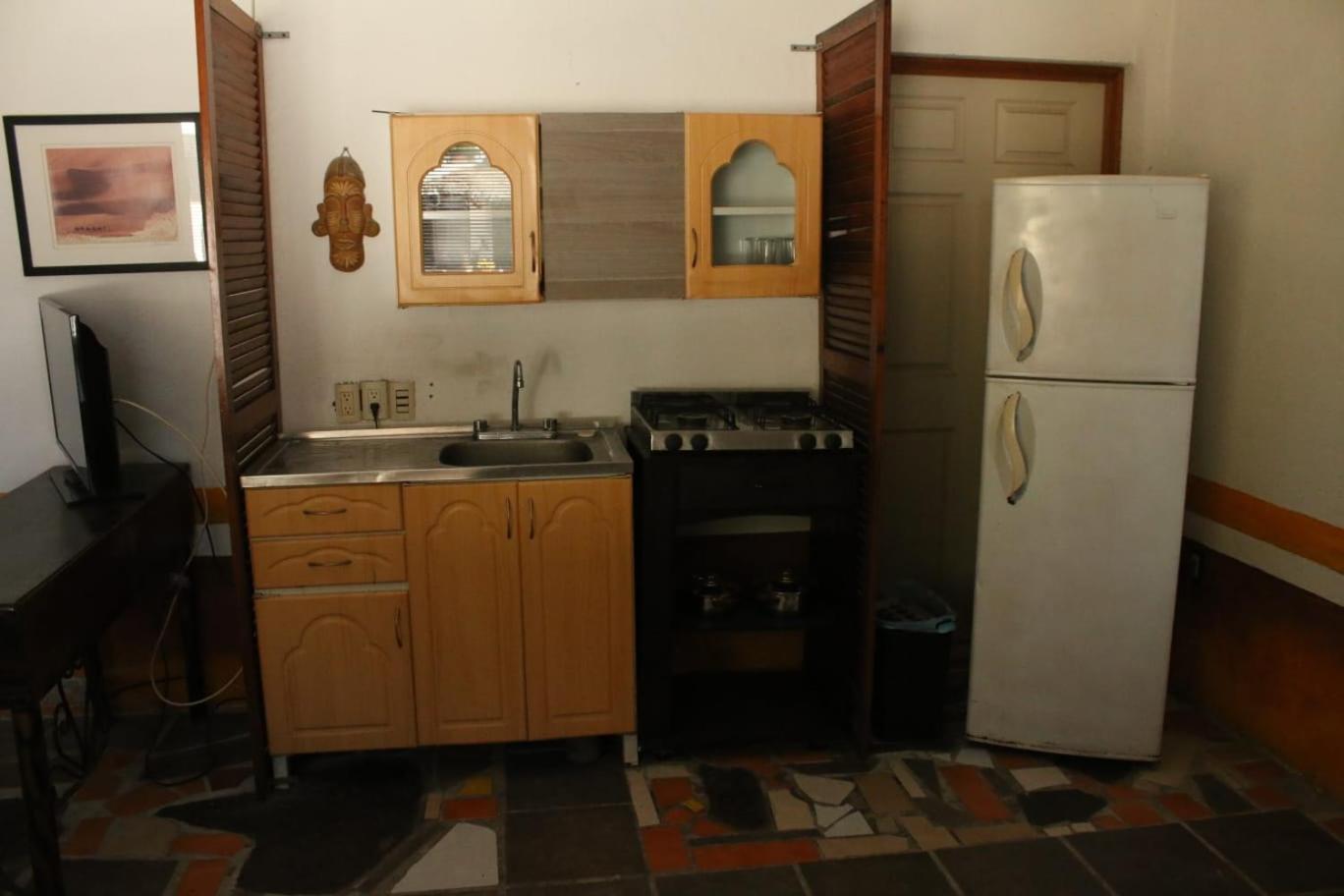 Casa Artista Bed & Breakfast Manzanillo Exterior foto